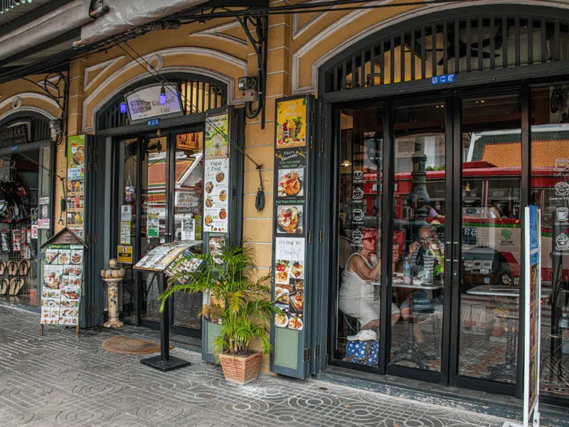 Kin & Koff Café