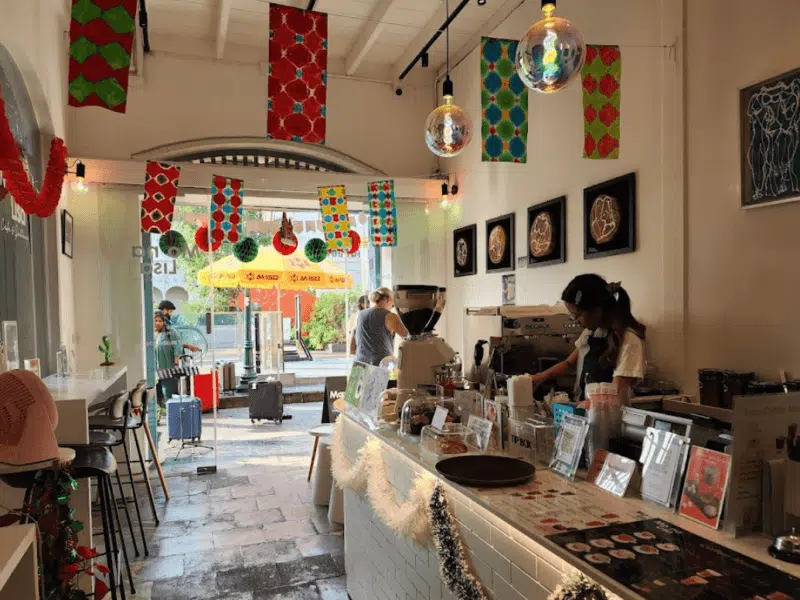 MoonaLisa Cafe