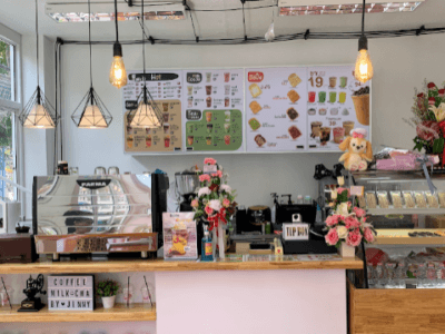 U School Café