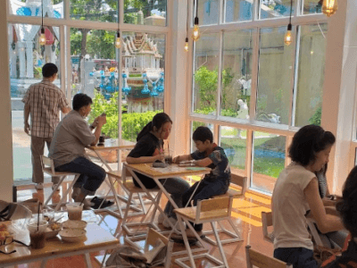 U School Café