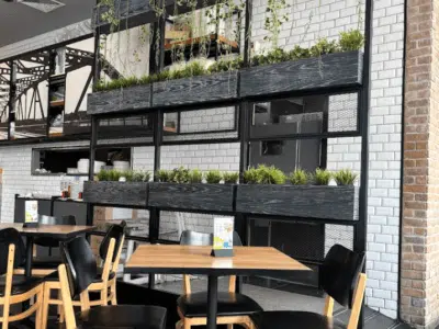 THE COFFEE CLUB - Riverside Plaza