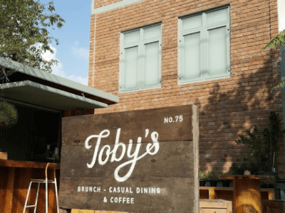 Toby's on Sukhumvit 38