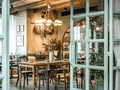 La Plante Bistro & Cafe