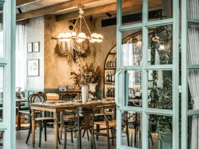 La Plante Bistro & Cafe