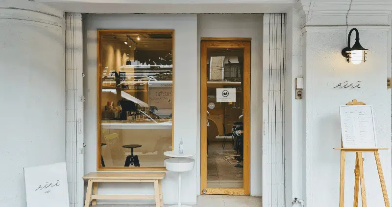 riri cafe bkk