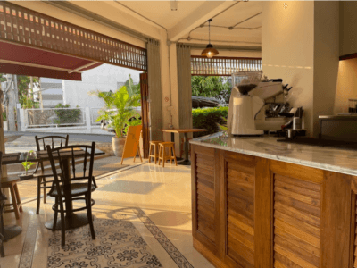 Duklong Cafe and Eat
