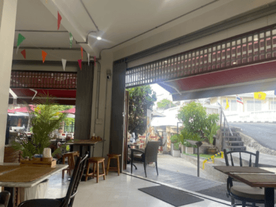 Duklong Cafe and Eat