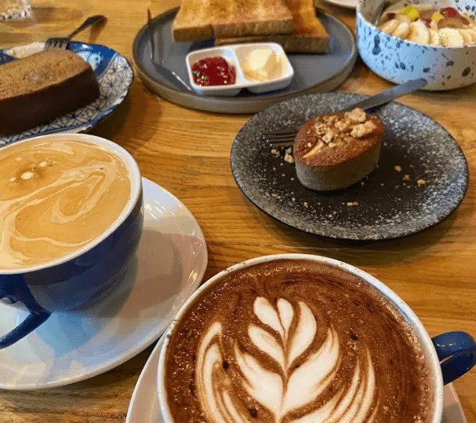Foxhole BKK Cafe & Juice