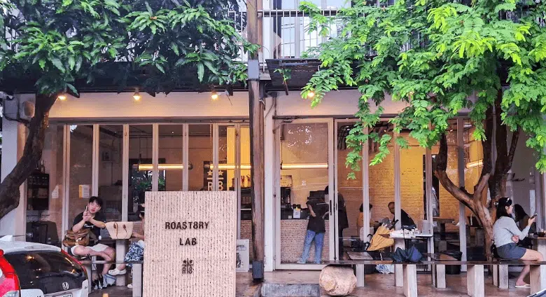 Top 10 Cafes in Chiang Mai for Coffee Lovers 9 Ristr8to Lab