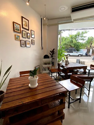 11.11 Gallery and Coffee
