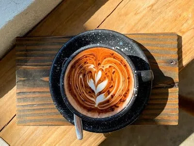 Ealit - อีลิท - café bar & restaurant (Specialty coffee)