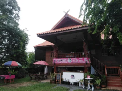 N24th​ Cafe.Buayai​