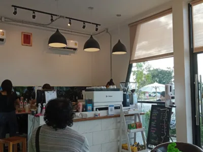 โรงหล่อ คาเฟ่