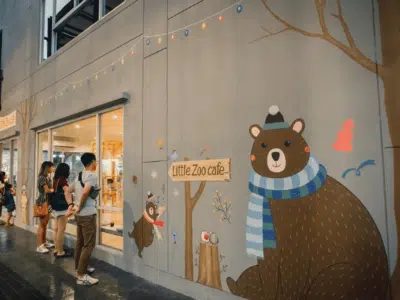 Little Zoo Cafe Bangkok