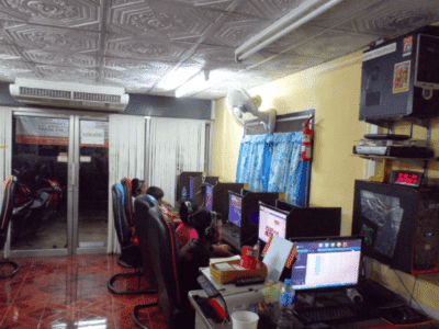 P&G Internet Cafe