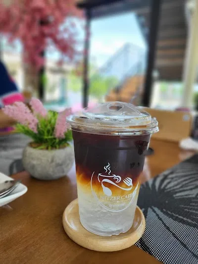 Nitzer Cafe and Arapaima Fish Park