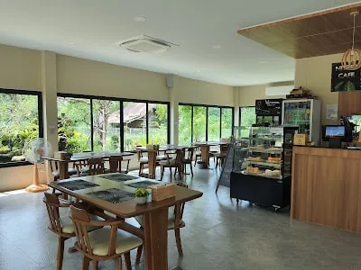 Nitzer Cafe and Arapaima Fish Park