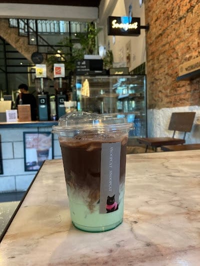 Snoopcat Cafe