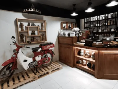 Phong Phang Art & Cafe'