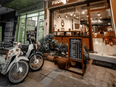 Phong Phang Art & Cafe'