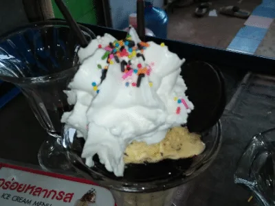 ร้านไอศครีมบ้านน้องกระต่าย