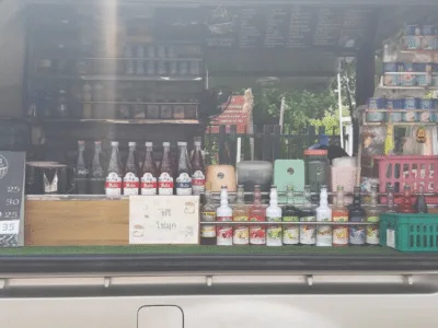 ลุงดำกาแฟโบราน ท่าช้าง