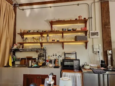 ลักษณ์6 คาเฟ่อุบล cafe ร้านอาหารอุบล กาแฟ