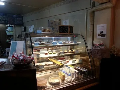 Antique Café & Cakes