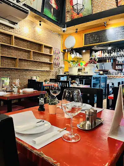 Big Mama Pizzeria - Italian food Restaurant