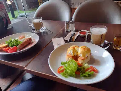 Black Canyon Coffee