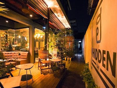 Hor Hidden Cafe