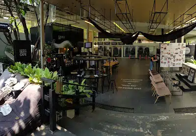 Kid Mai Death Awareness Cafe