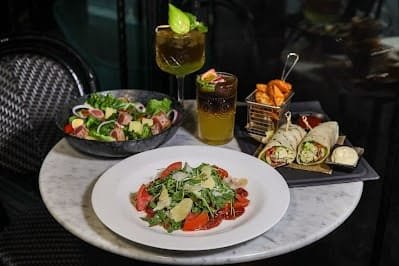 Le Salon Café Bangkok