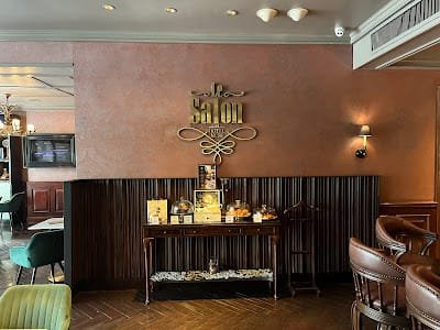 Le Salon Café Bangkok