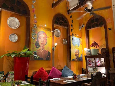 Madam Saranair Thai Food restaurant