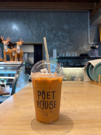 Poet House Cafe