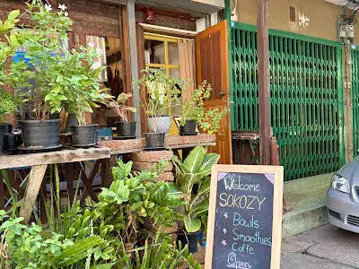 SOKOZY - Cafe & Bowls Asoke Bangkok