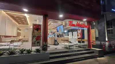 Tim Hortons - Asoke