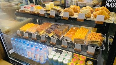 Twin Made Specialty Coffee & Bakery @Terminal21 Asok