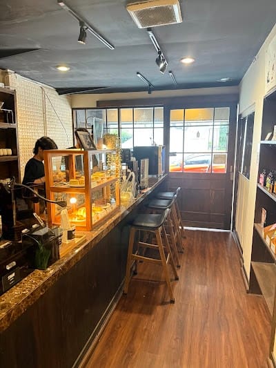 Y'EST WORKS Coffee Roastery