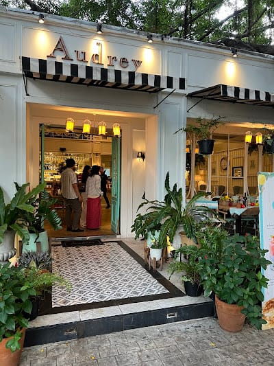 AUDREY CAFE & BISTRO