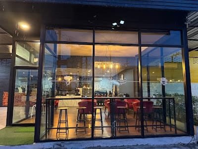 Lovely Cafe'