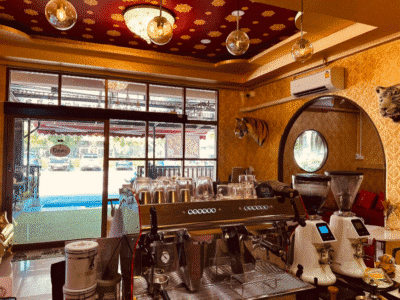 Mamu Cafe บ้านยันต์ไทยเศรษฐีรวยทรัพย์