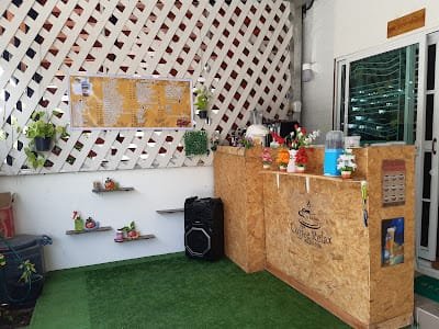 Relax​ Cafe​ the​ connect​ soi​ 17