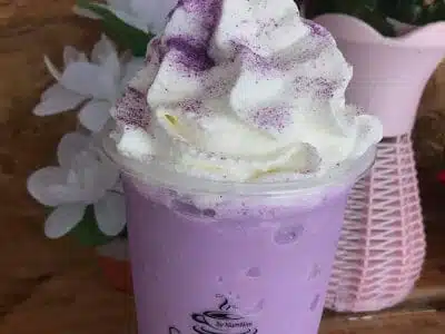 Relax​ Cafe​ the​ connect​ soi​ 17