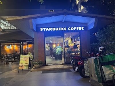 Starbucks Thong Lor