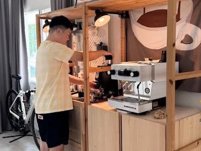 Surasit’s Cafe House bar