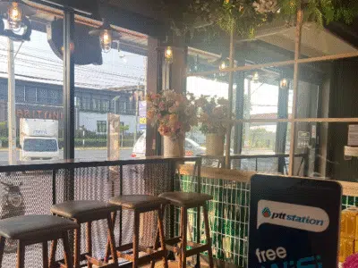 Café Amazon สาขา Glitter Town