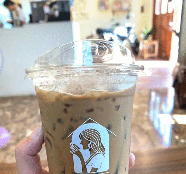 บ้านคุณนาย Home Cafe & Bar