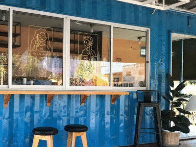 n mOre cafe by ขนมไทยป้าหน่อง